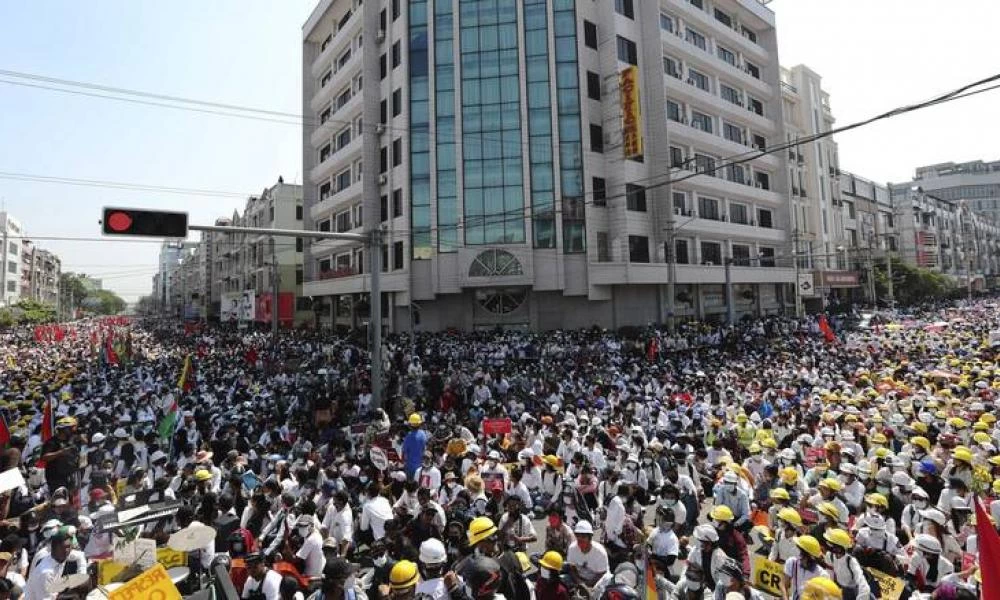 Μιανμάρ: Κυρώσεις στους πραξικοπηματίες αποφάσισε η Ευρωπαϊκή Ένωση